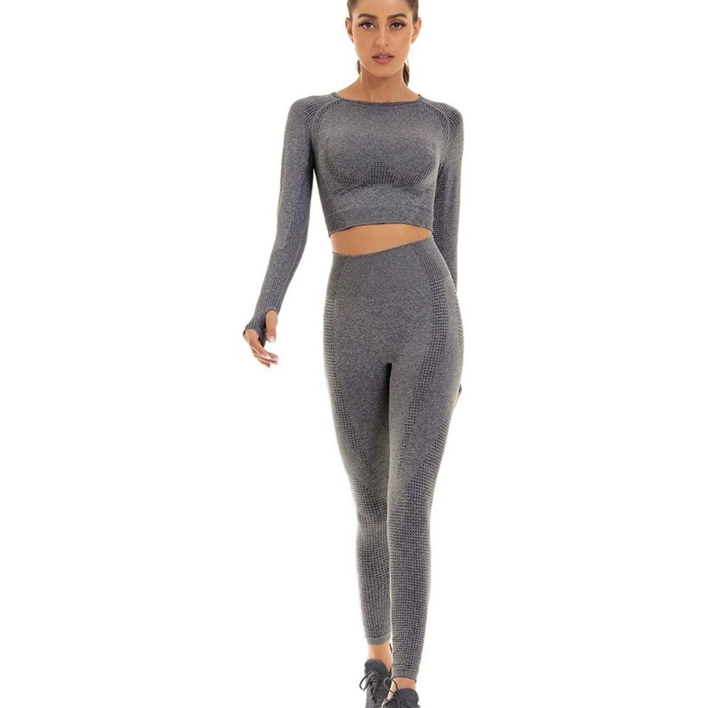 VItal Seamless Leggings and Crop Top Set